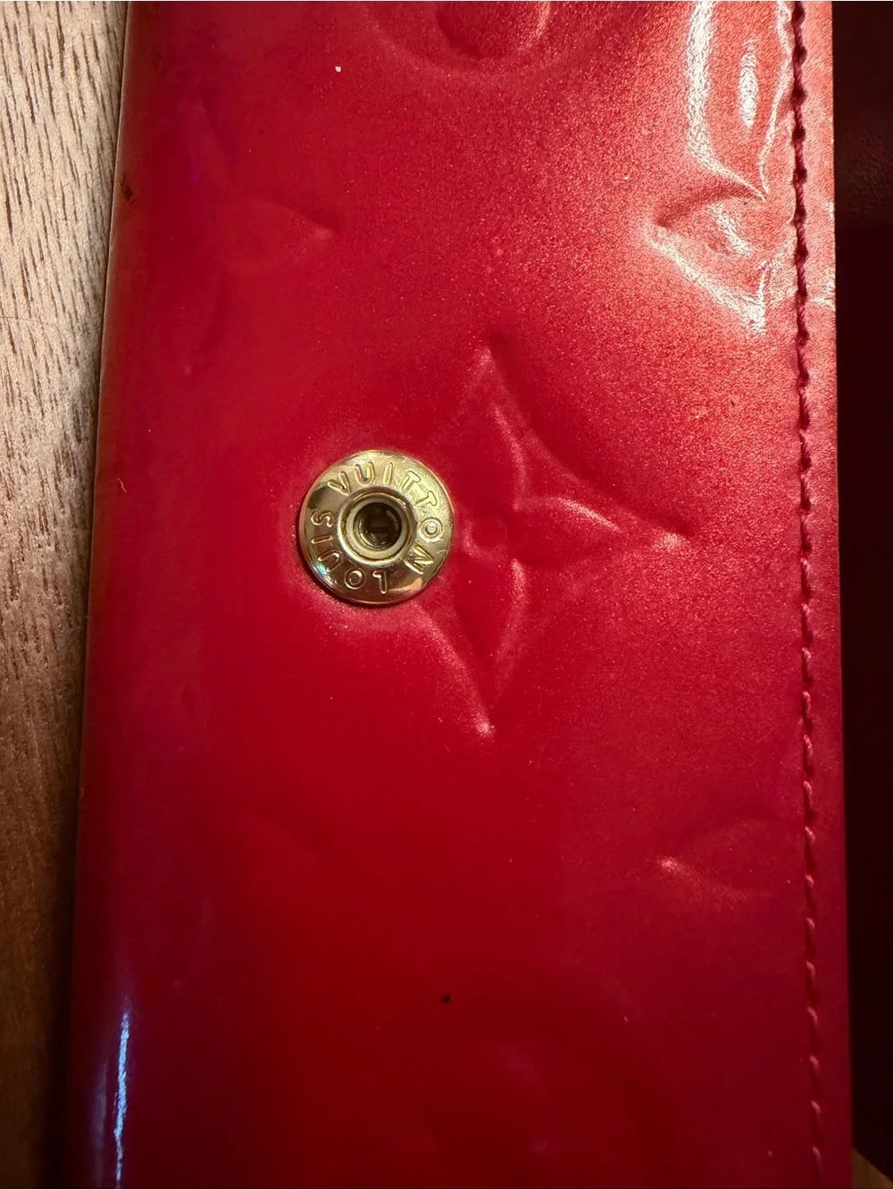 Vintage Louis Vuitton Multiclés 4 key holder in Castilian Red Epi leather